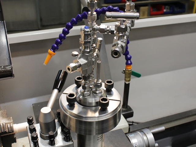 игольчатые краны