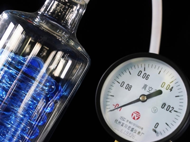 стеклянный реактор 100 литров с рубашкой и мешалкой