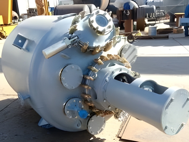 реактор эмалированный с рубашкой и мешалкой